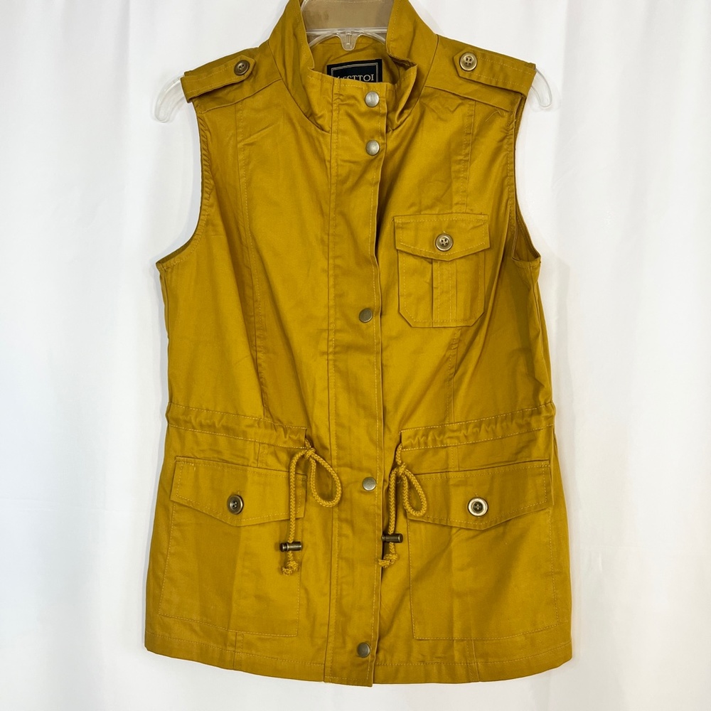 Anorak Vest.